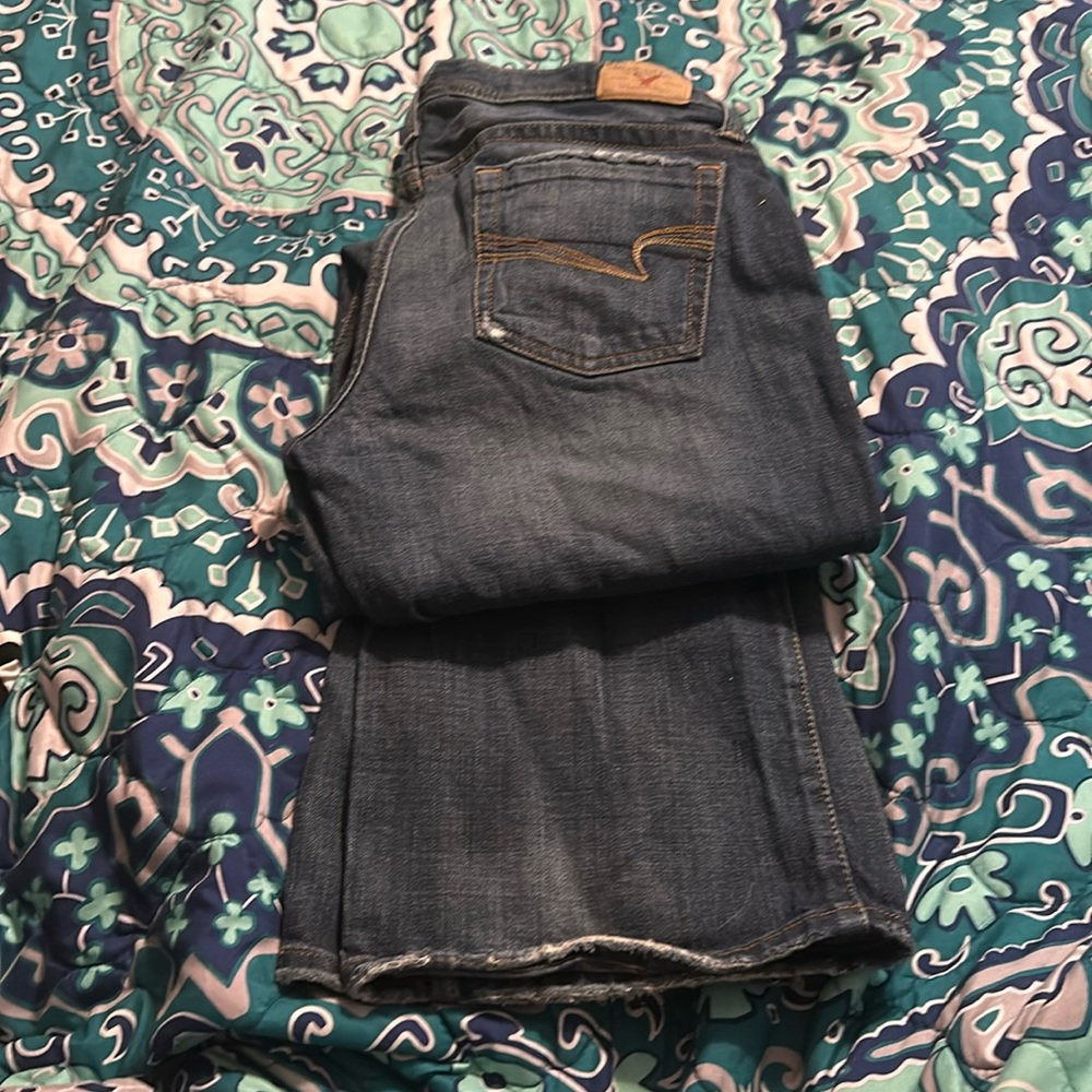 American Eagle jeans. Women size 10. Good condition